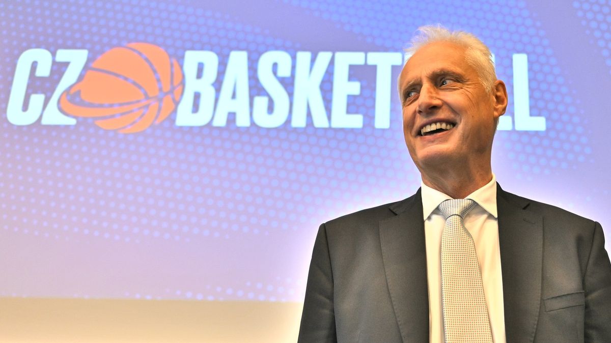 Novým předsedou České basketbalové federace byl zvolen Bříza